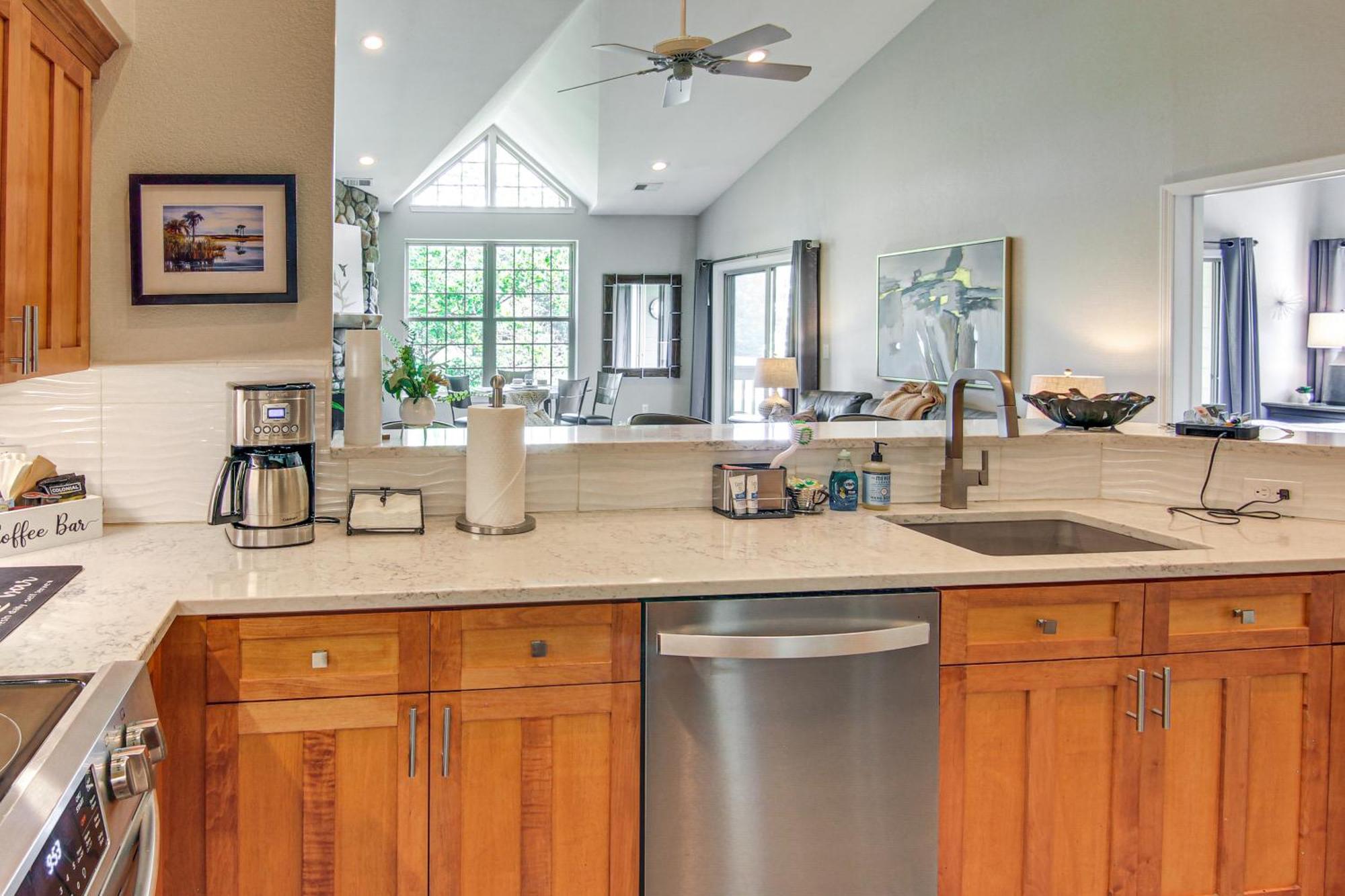 Lake Lure Condo With Resort Pool And Beach Access! Экстерьер фото