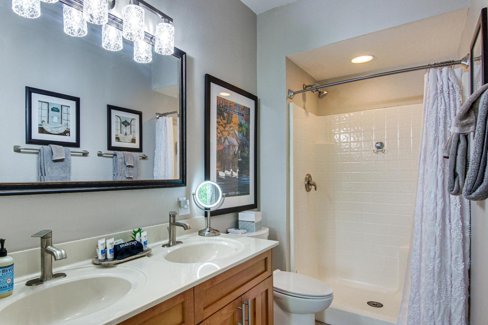 Lake Lure Condo With Resort Pool And Beach Access! Экстерьер фото